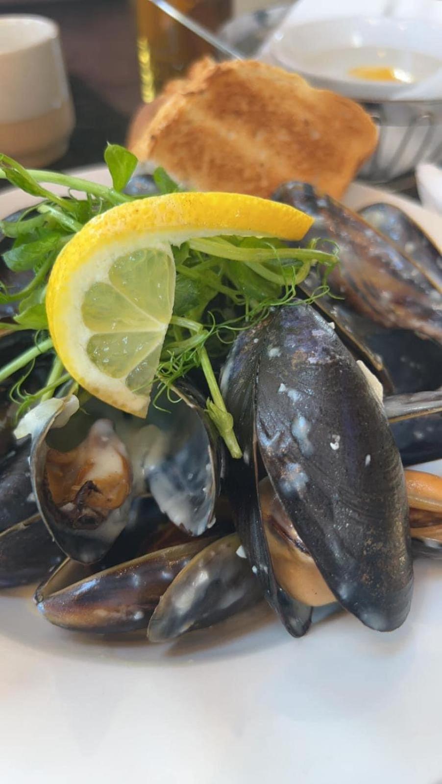 The Harbour House Sea Front Hotel Portpatrick Exteriör bild