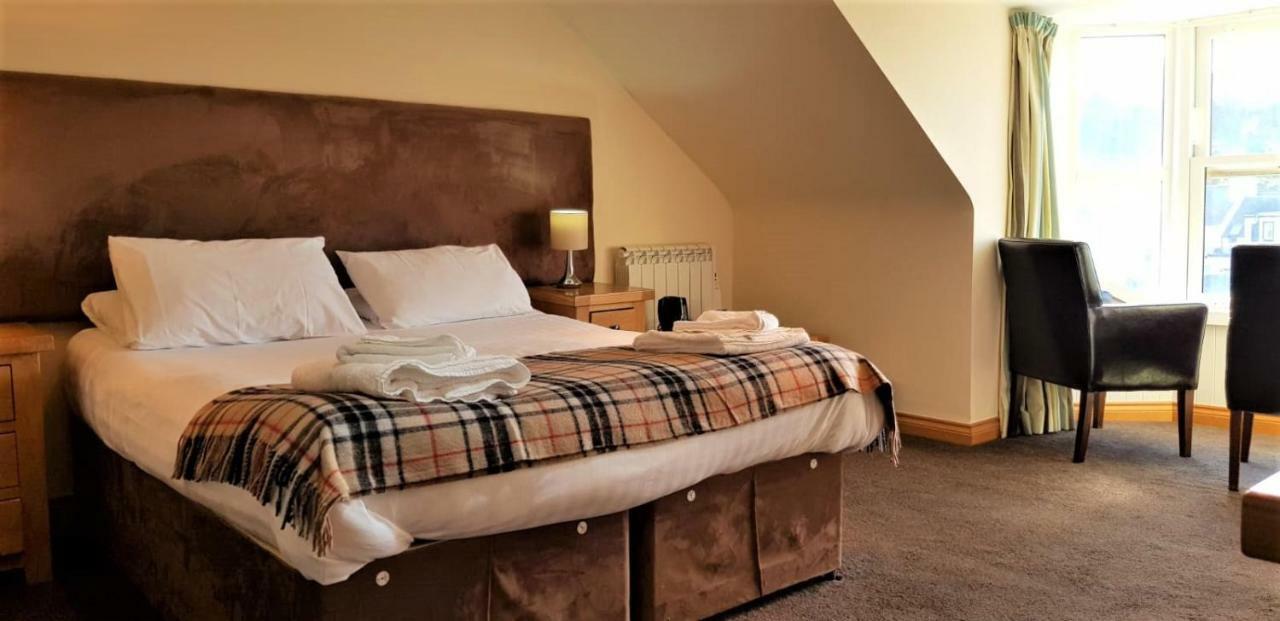 The Harbour House Sea Front Hotel Portpatrick Exteriör bild