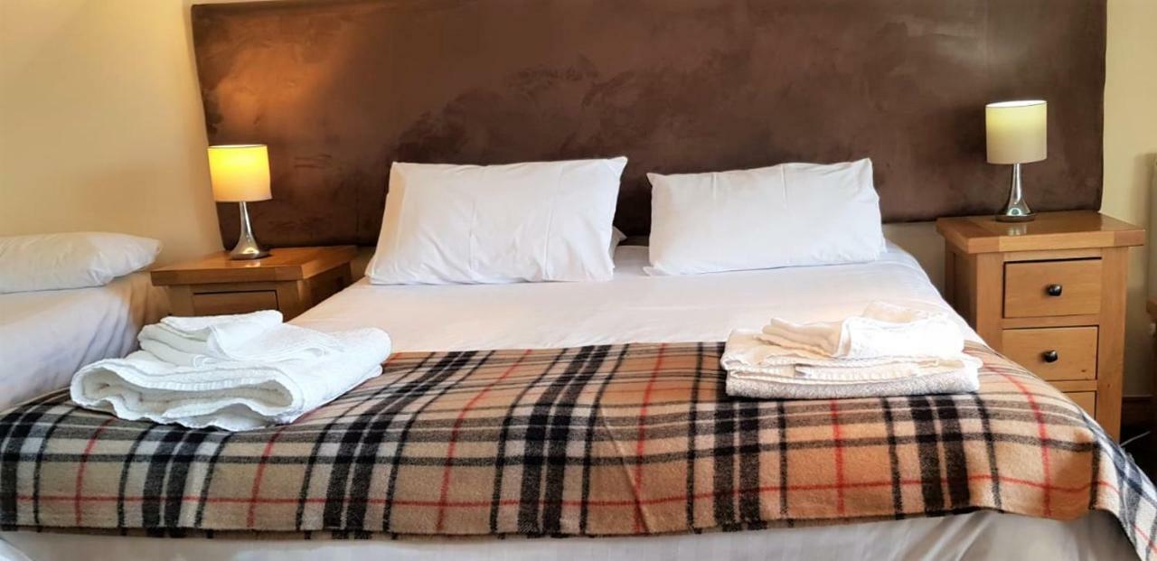 The Harbour House Sea Front Hotel Portpatrick Exteriör bild