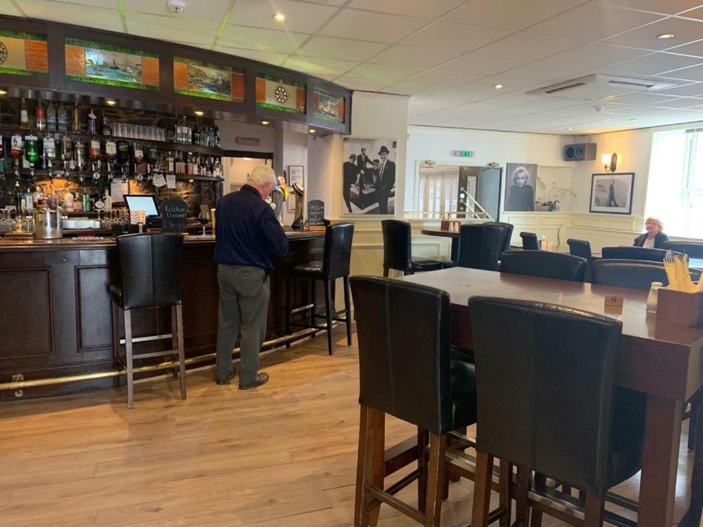 The Harbour House Sea Front Hotel Portpatrick Exteriör bild